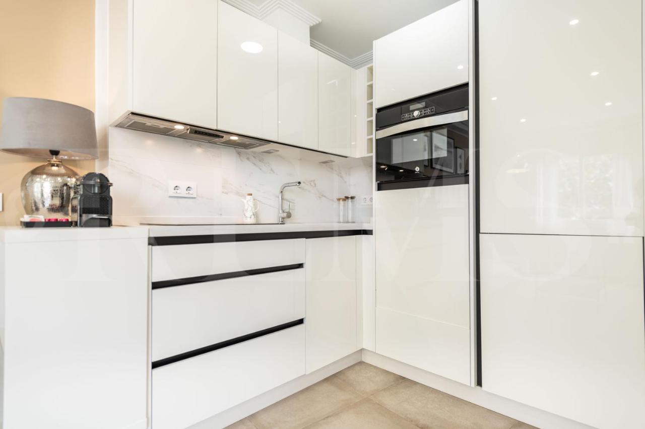 Serene & Spacious Apartment - Center By Rems Μάλαγα Εξωτερικό φωτογραφία